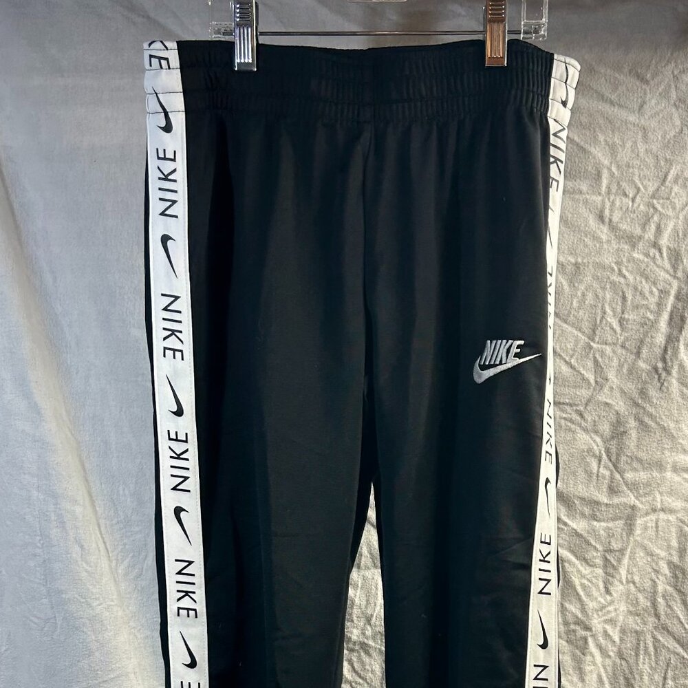 Nike Joggers - Size Juniors XL